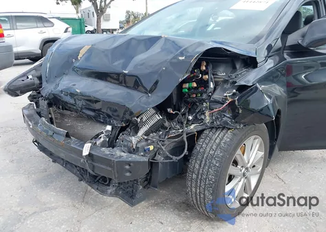 2014 Hyundai Elantra Se z USA, uszkodzony, nr VIN 5NPDH4AE0EH484614